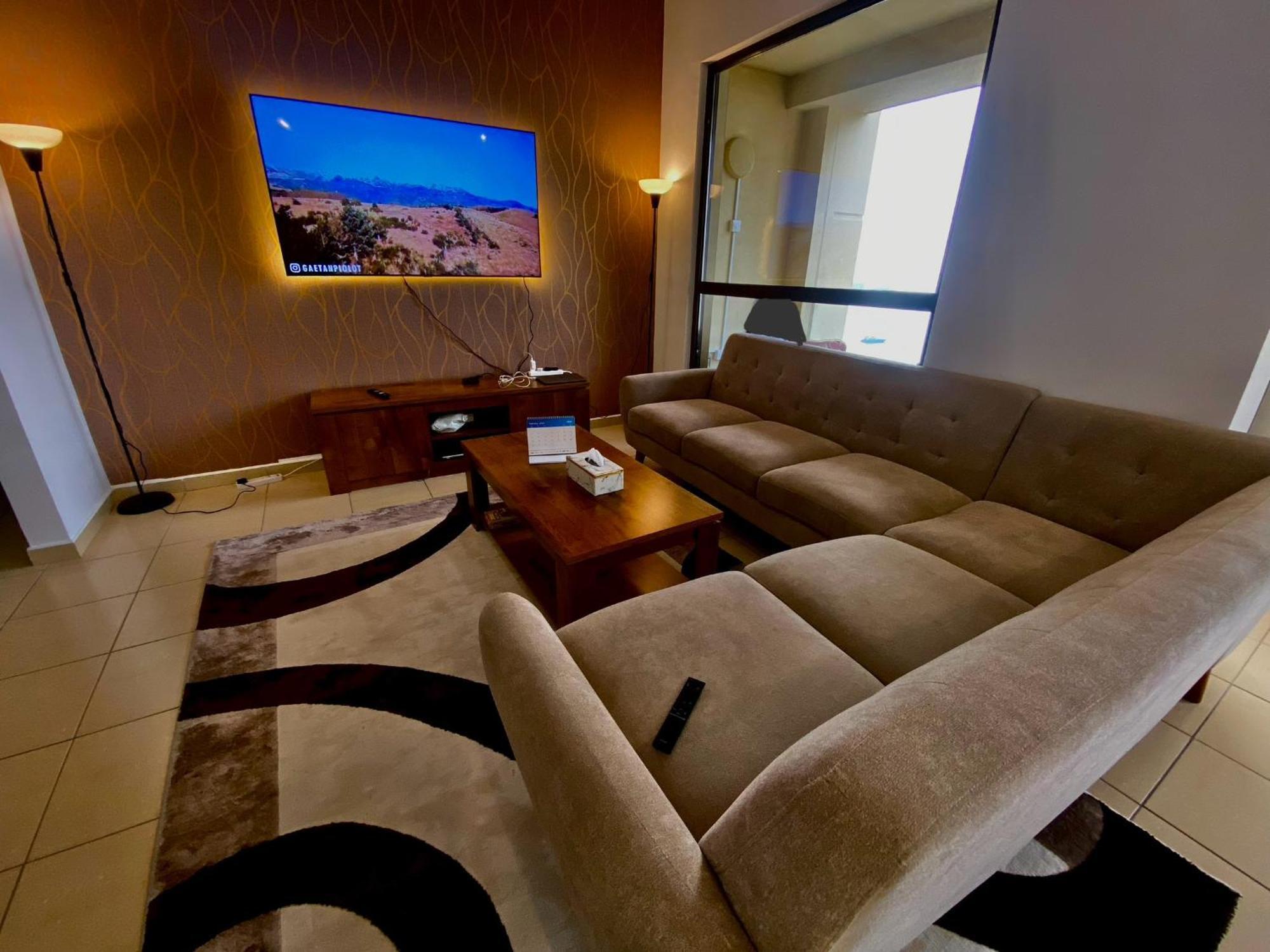 Seaview Beach Hostel Jbr - Walk To Beach - Gym - Pool - Metro Station Dubai Bagian luar foto