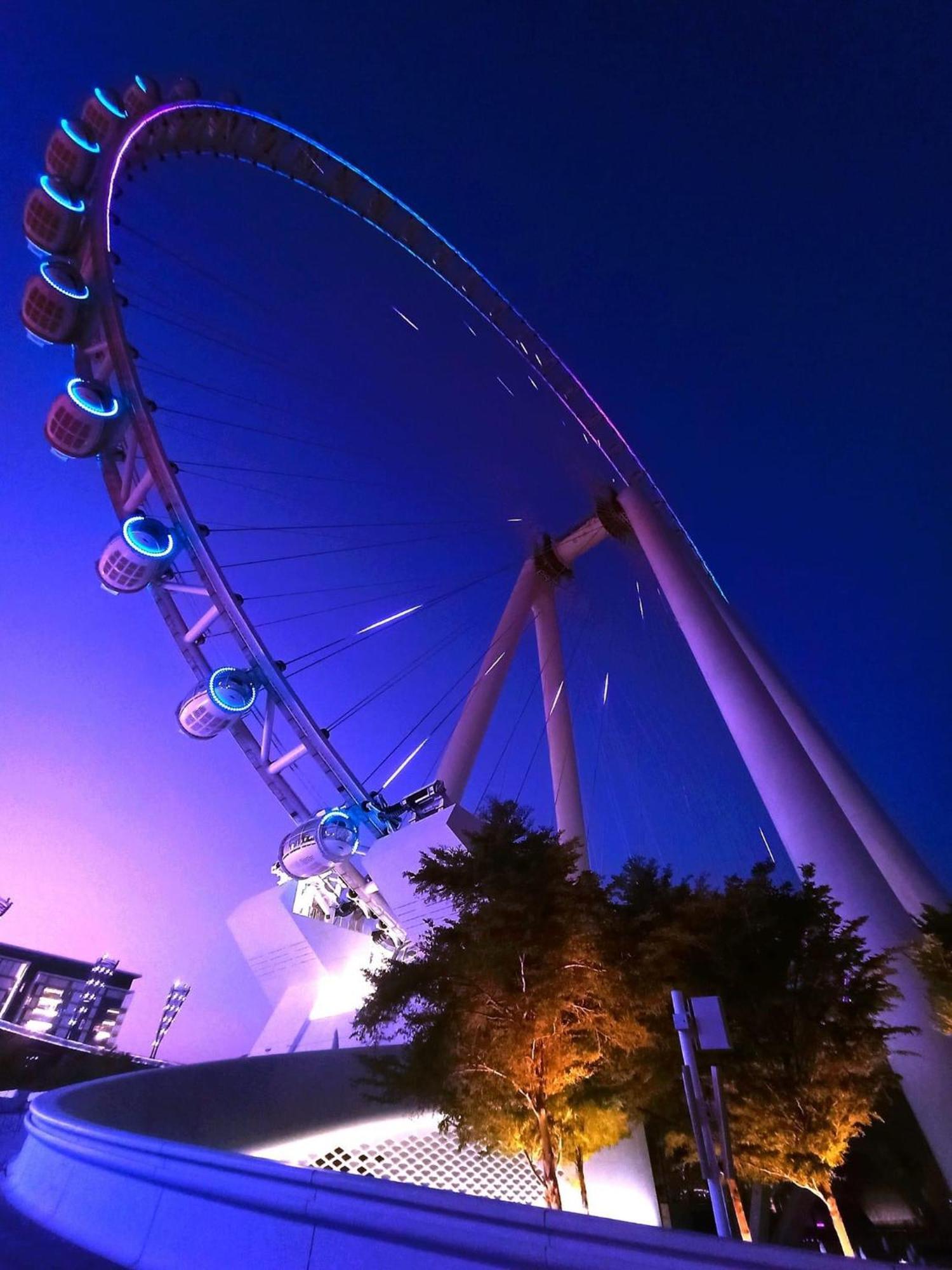 Seaview Beach Hostel Jbr - Walk To Beach - Gym - Pool - Metro Station Dubai Bagian luar foto